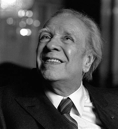 Borges, el eterno arquitecto de las palabras